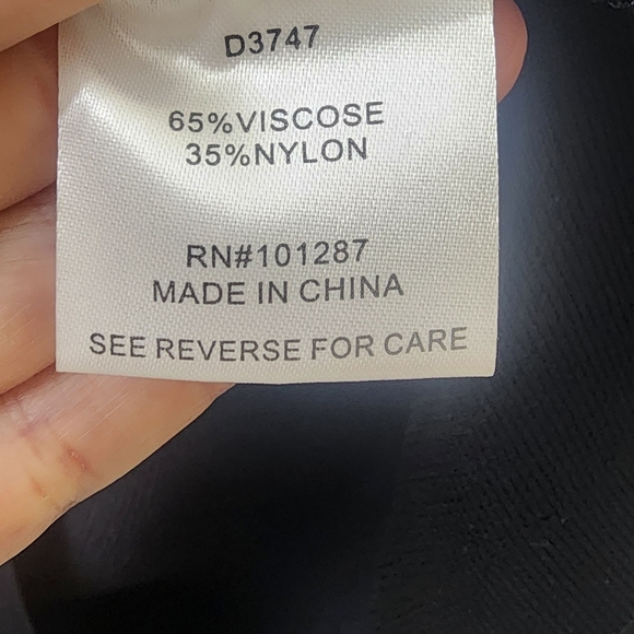 New Classic Black Knit Dress with Cream Trim, Size Extra Large. - Picture 8 of 11